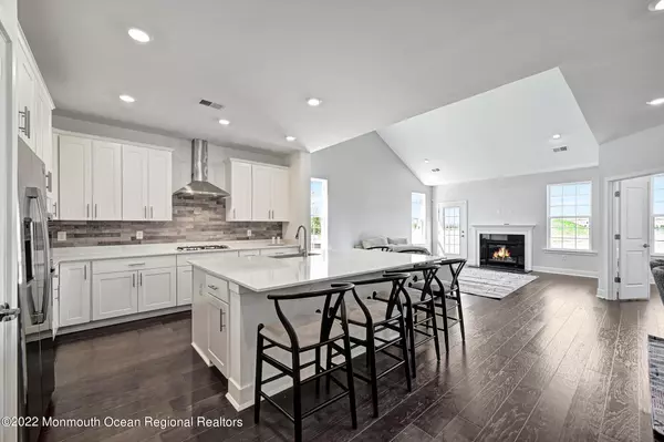 Monroe, NJ 08831,69 Starlight Drive