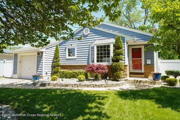 37 Enright Avenue, Freehold, NJ 07728