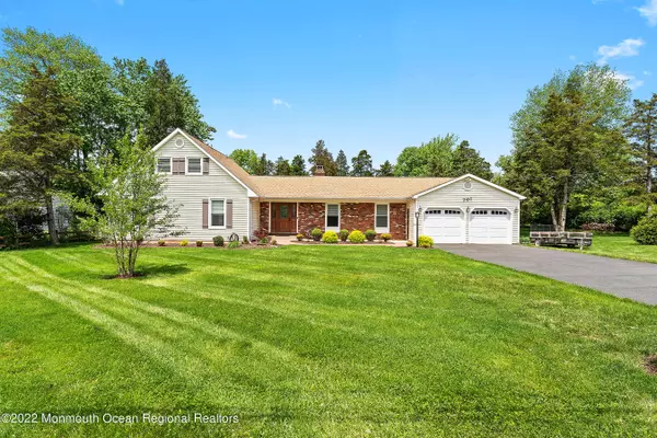 701 Donald Drive N, Bridgewater, NJ 08807