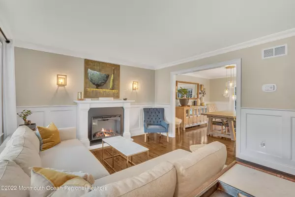 Fair Haven, NJ 07704,230 Fair Haven Road