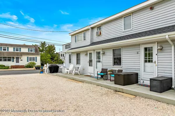 Long Beach Twp, NJ 08008,137 E Maryland Avenue #2