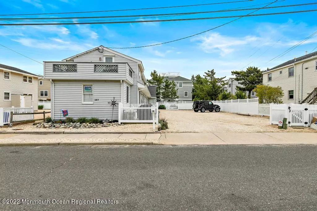 Long Beach Twp, NJ 08008,137 E Maryland Avenue #2