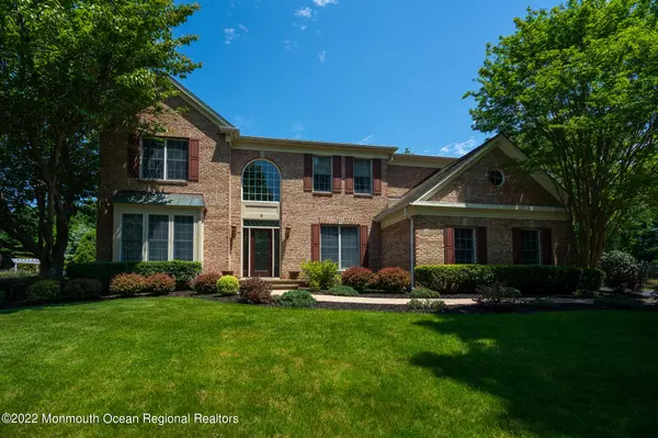 Holmdel, NJ 07733,3 Camellia Court