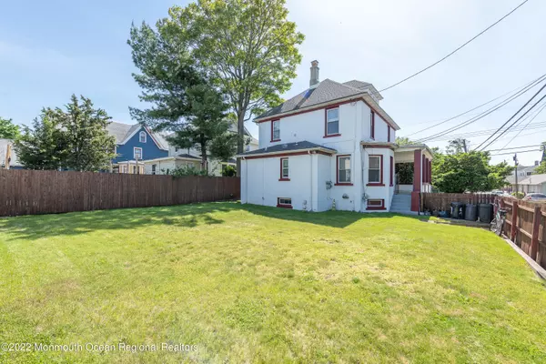 Keyport, NJ 07735,57 Osborn Street