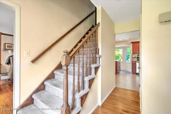 Millstone, NJ 08510,5 W Pine Branch Drive