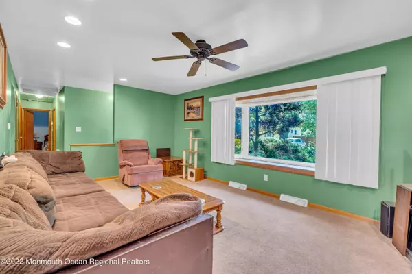 Monroe, NJ 08831,48 Harrigan Avenue