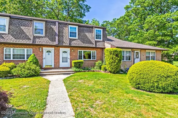 Brick, NJ 08724,430 Lonna Court