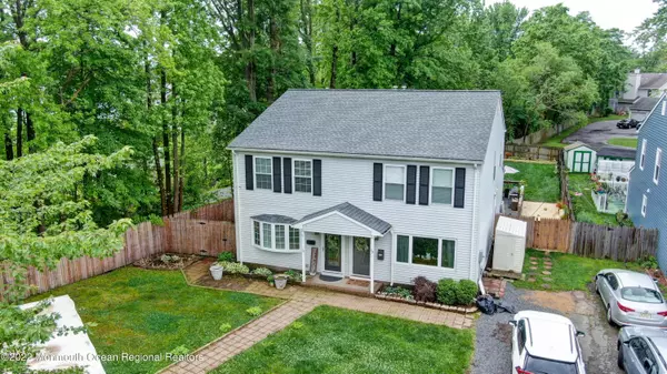 Keyport, NJ 07735,14 Coluco Place #2