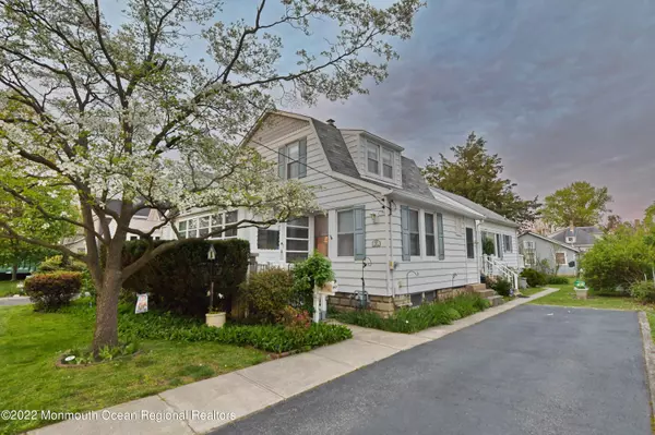 30 Pearce Avenue, Manasquan, NJ 08736