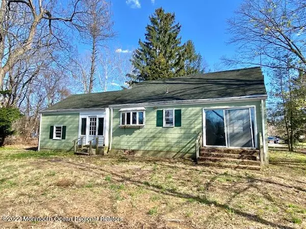 Spotswood, NJ 08884,20 Herman Drive