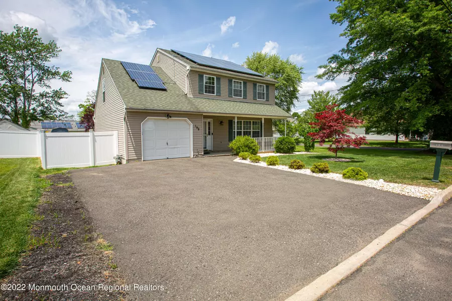 198 Delaware Avenue, Cliffwood, NJ 07721