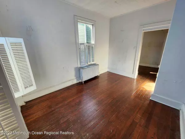 Jersey City, NJ 07307,261 Bowers Street