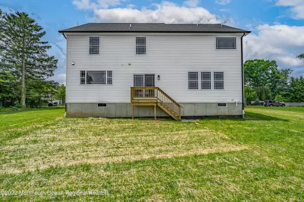 Lanoka Harbor, NJ 08734,501 Lake Barnegat Drive