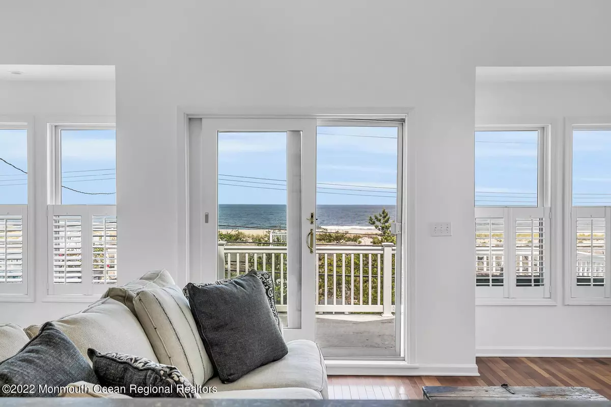 Sea Bright, NJ 07760,616 Ocean Avenue