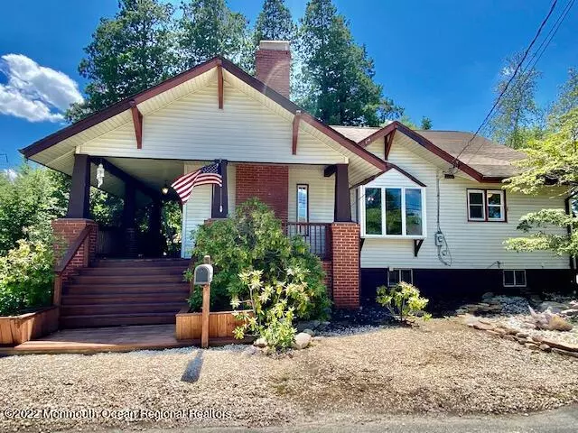 Spotswood, NJ 08884,16 Main Street