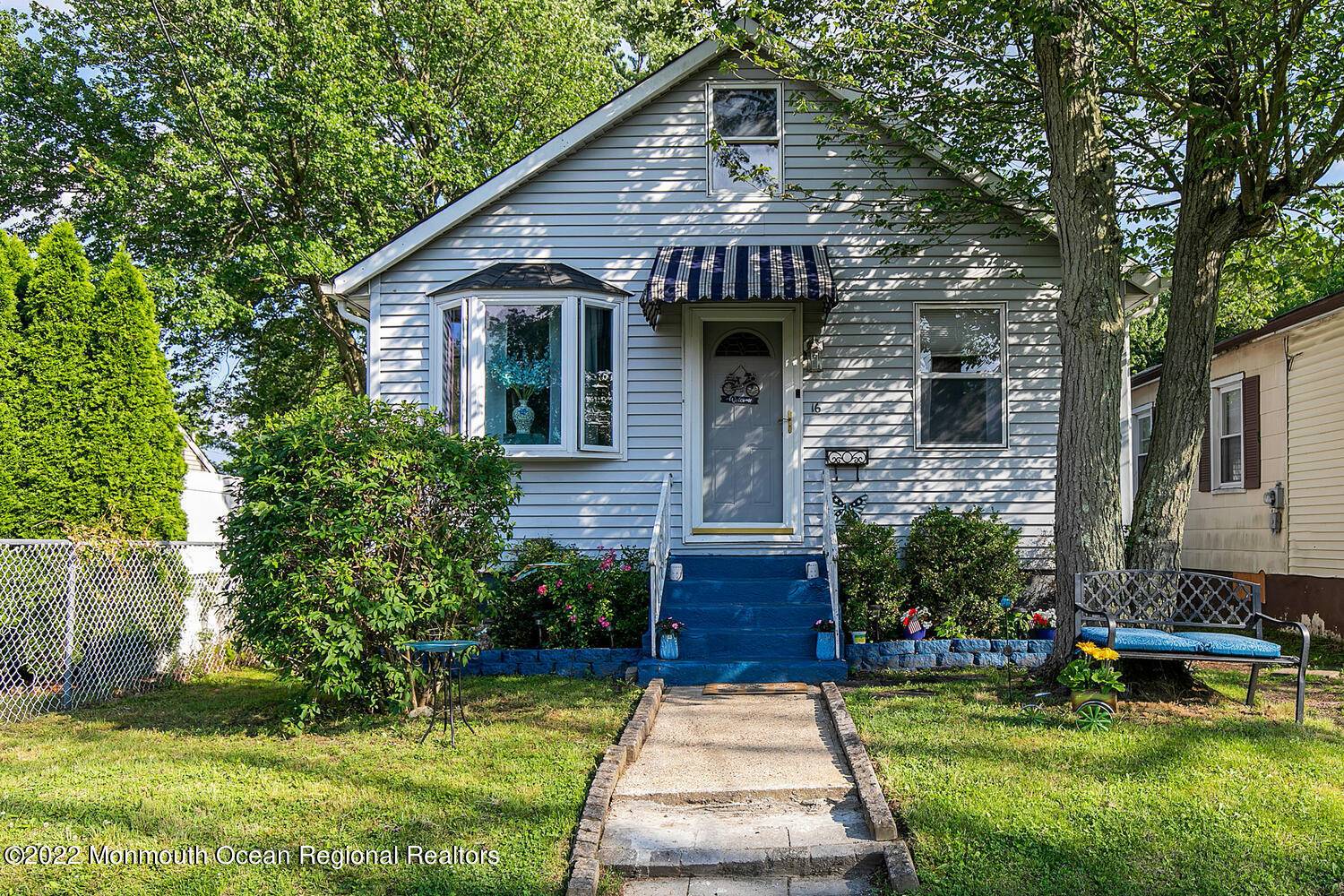 16 S End Avenue, North Middletown, NJ 07748
