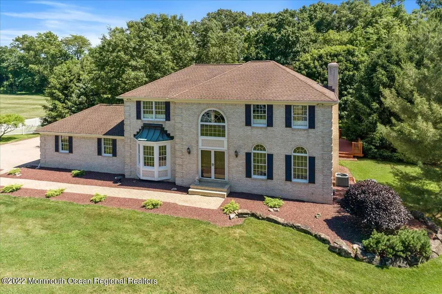 16 Hickory Drive, Millstone, NJ 08535