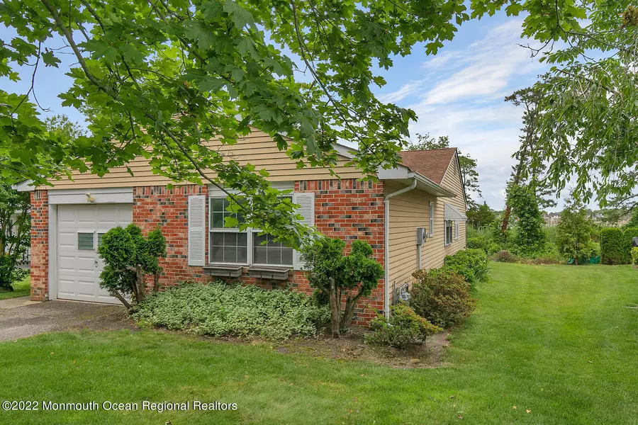 63 Nautilus Drive, Brick, NJ 08723