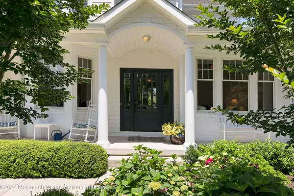 Rumson, NJ 07760,29 Rosalie Avenue