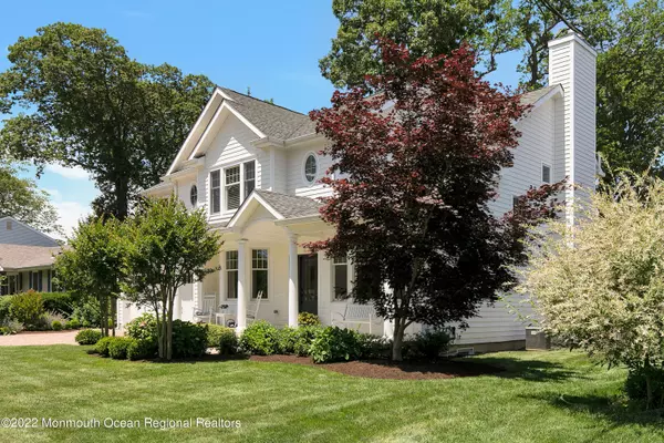 Rumson, NJ 07760,29 Rosalie Avenue