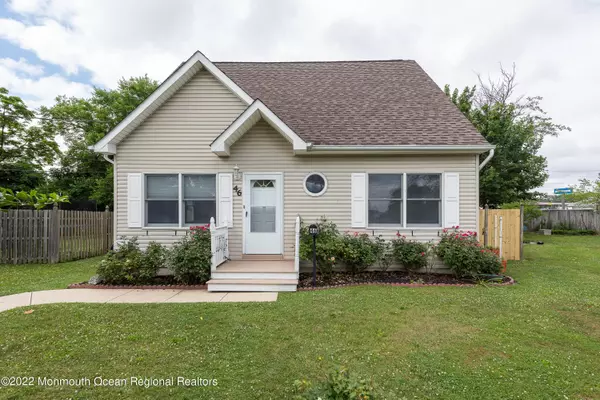 46 N Gateway, Toms River, NJ 08753