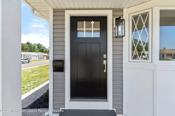 Toms River, NJ 08757,16 Andros Street