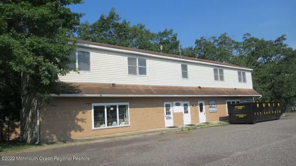 335 Lacey Road, Forked River, NJ 08731