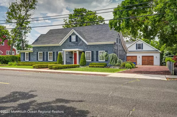 Keyport, NJ 07735,122 Broadway