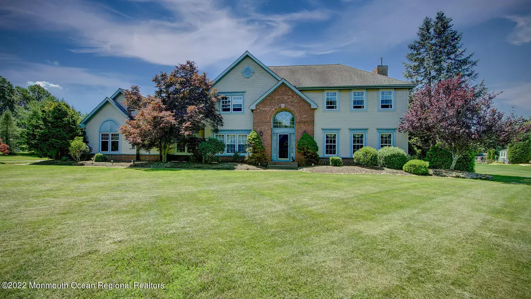 7 Van Arsdale Circle, Millstone, NJ 08535