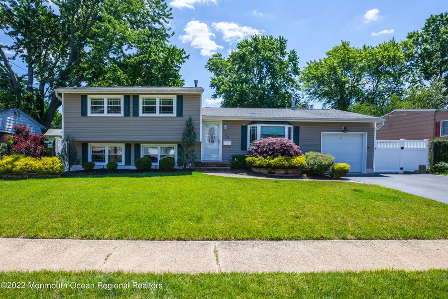 66 Cornell Drive, Hazlet, NJ 07730