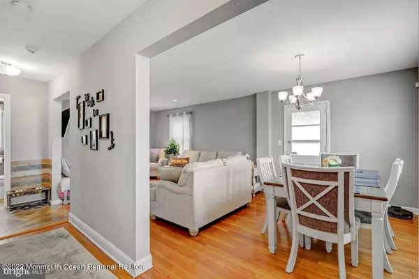 Lawrenceville, NJ 08648,923 Mulberry Street