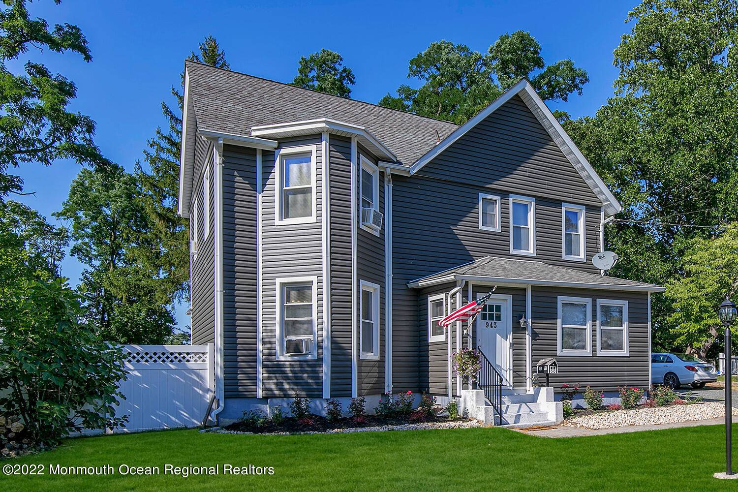 943 Leonardville Road, Leonardo, NJ 07737