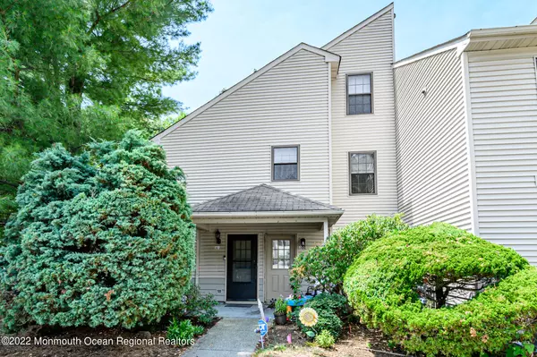 301 Owls Nest Court, Jackson, NJ 08527