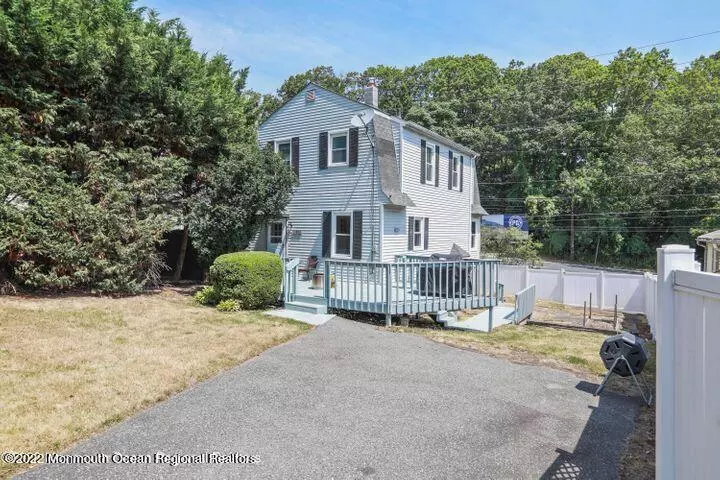 1128 State Route 36, Atlantic Highlands, NJ 07716
