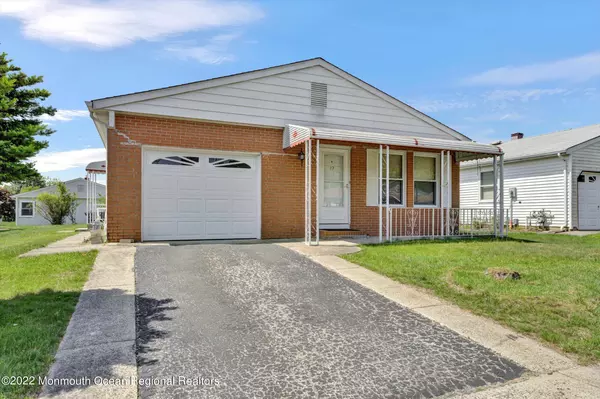 Toms River, NJ 08757,19 Sabinas Street