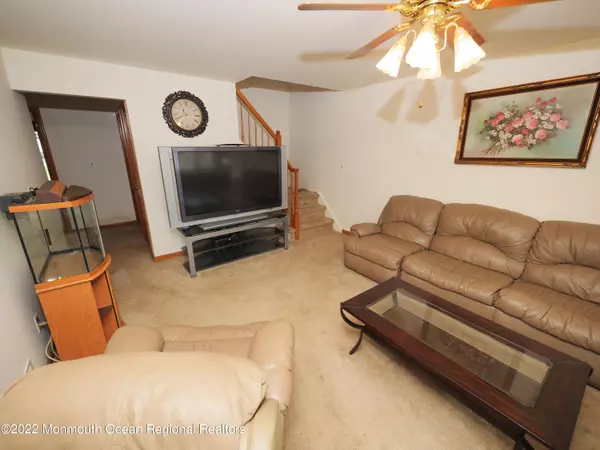 Keyport, NJ 07735,125 Washington Street