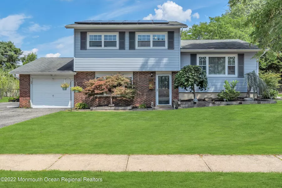 62 Forest Drive, Jackson, NJ 08527