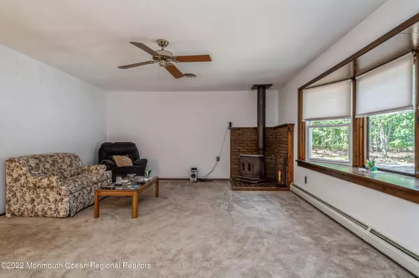 Pine Beach, NJ 08741,61 Stanton Avenue