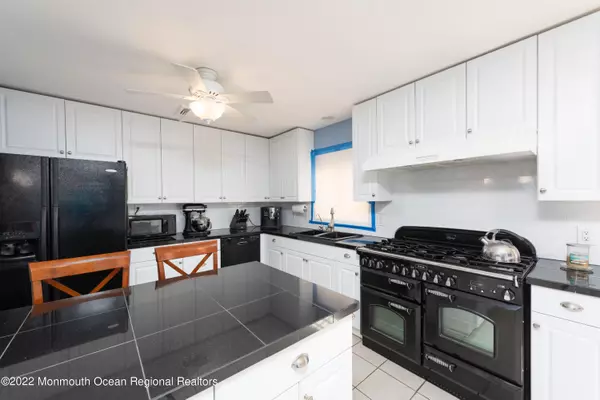 Spring Lake, NJ 07762,511 Ludlow Avenue