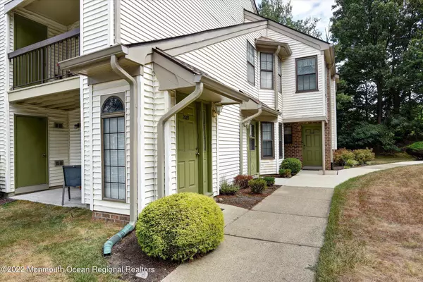 Parlin, NJ 08859,2213 Bayhead Drive #2213