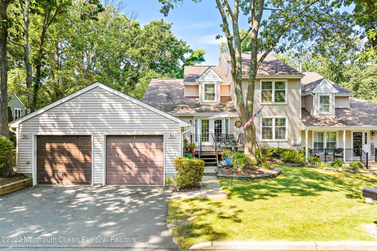 Brielle, NJ 08730,5 Hickory Court #A