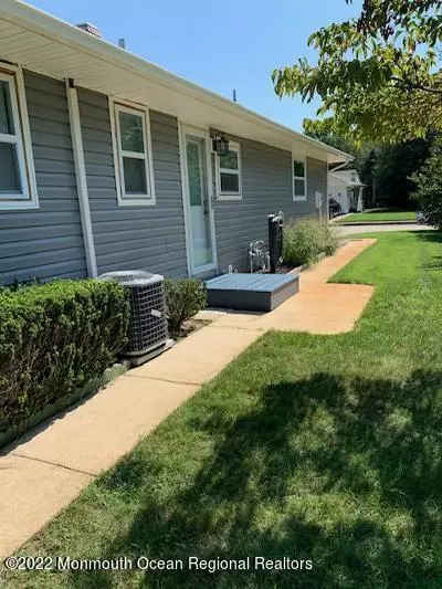 Toms River, NJ 08757,1 Saint David Drive