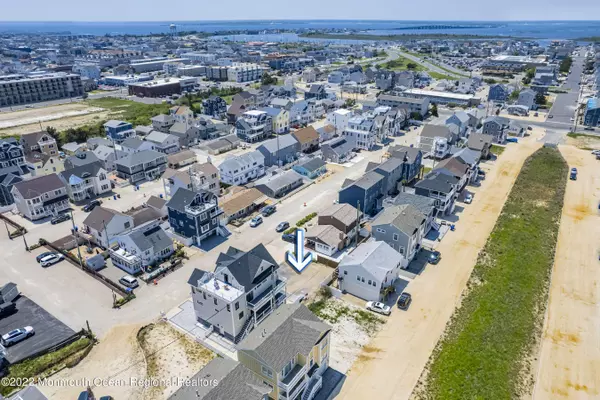 Ortley Beach, NJ 08751,4 Surf Road