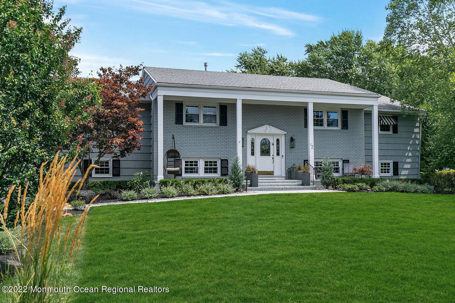 12 Laurie Lane, Little Silver, NJ 07739