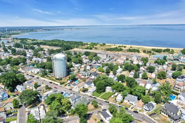 Keansburg, NJ 07734,163165 Center Street