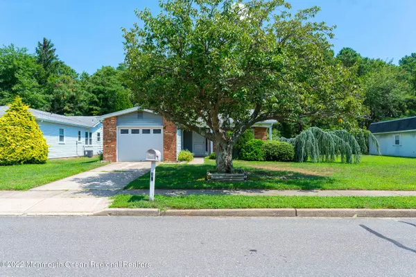 26 Regent Court, Brick, NJ 08723