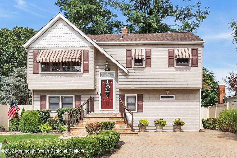 Red Bank, NJ 07701,88 Applegate Street