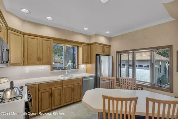 Fairlawn, NJ 07410,116 Heights Avenue