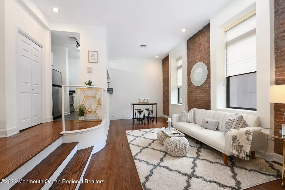 Hoboken, NJ 07030,818 Jefferson Street #2D