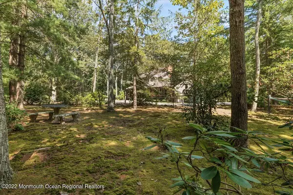 Millstone, NJ 08535,102 Hillside Road